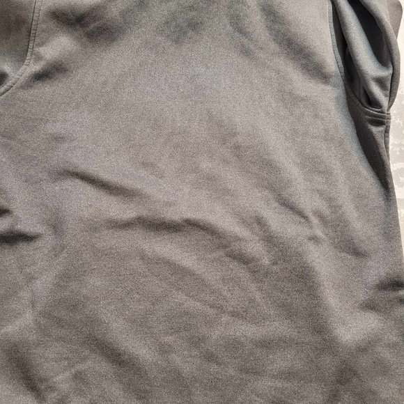 2419‎ Under Armour Women's Storm Camo Hoodie Size Large - Picture 4 of 5